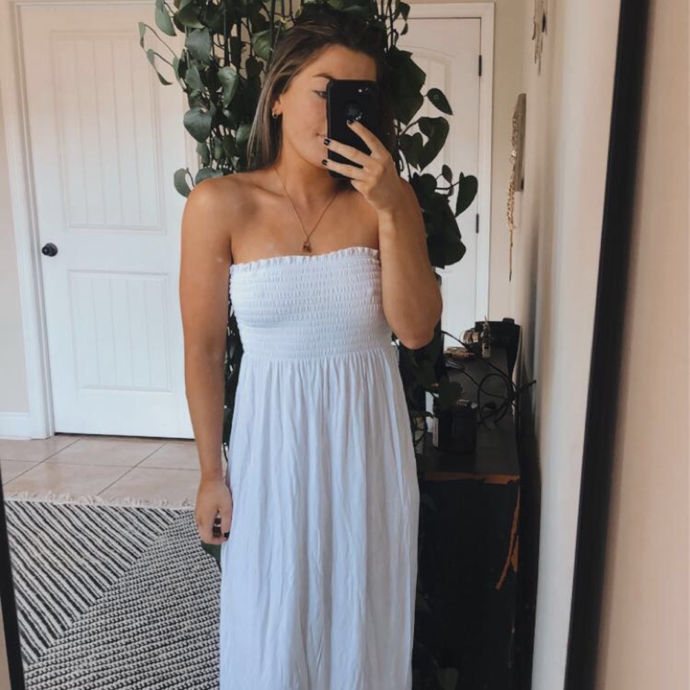 Boohoo White Maxi Dress